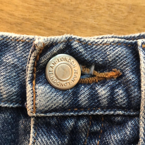 LONDON JEAN High Waisted Jean Shorts - Picture 5 of 8